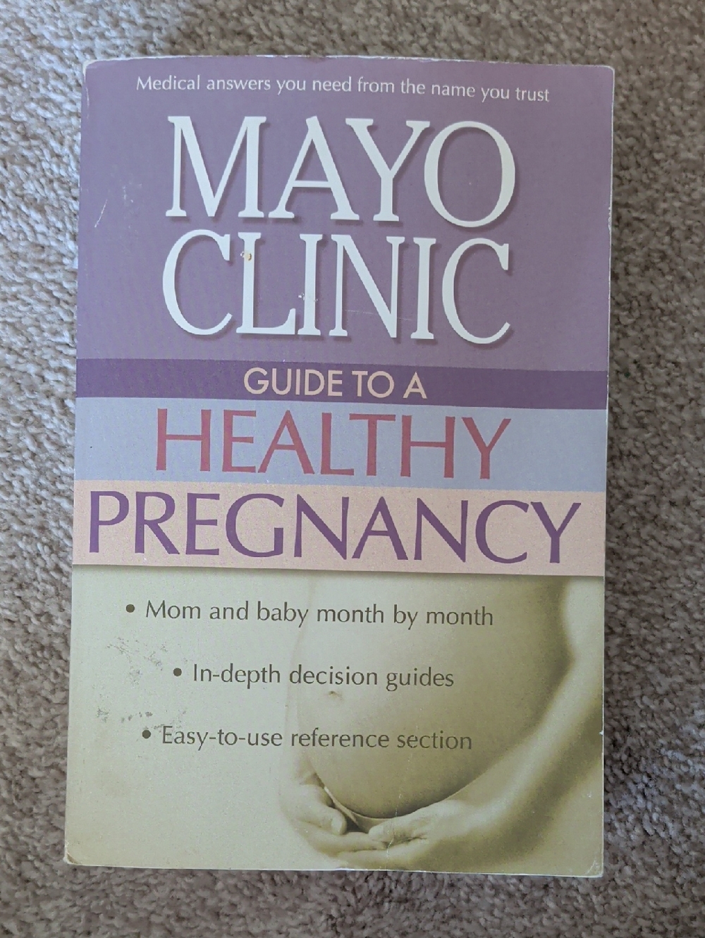 Mayo Clinic Guide to a Healthy Pregnancy - Lavender Cover